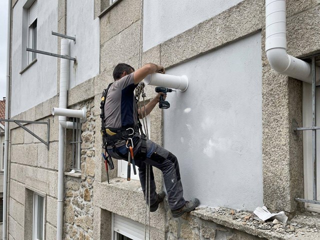 Así garantizamos una ventilación segura: tubos de ventilación en fachadas en A Coruña